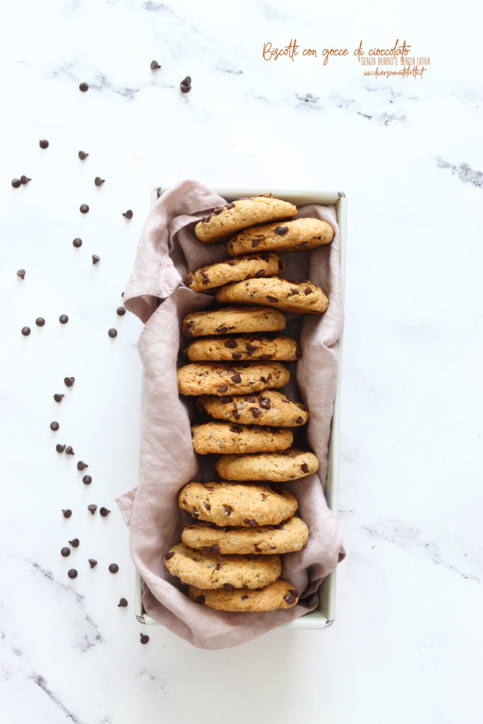 biscotti con gocce di cioccolato