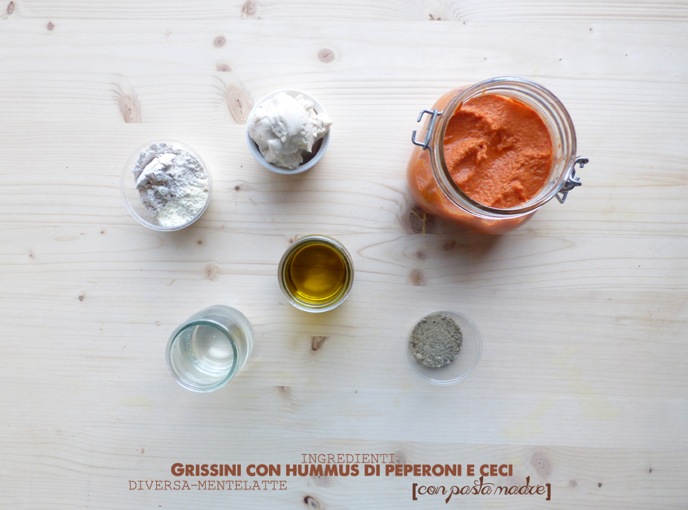 ingredienti grissini con hummus di peperoni