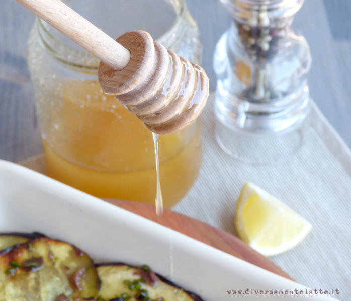 diversamentelatte melanzane con peperoncino e miele