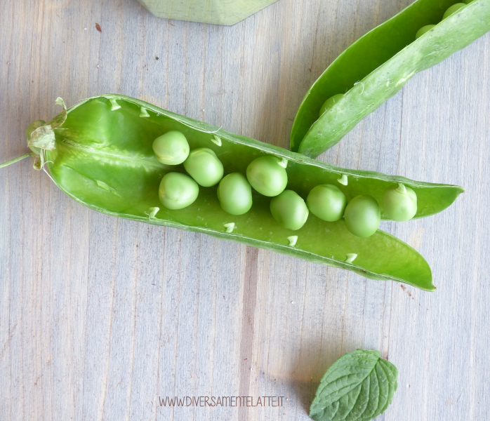 diversamentelatte dip di piselli e menta