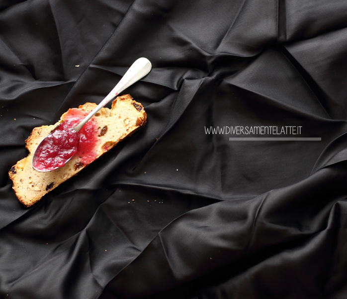 diversamentelatte pane alla castagne e uvetta