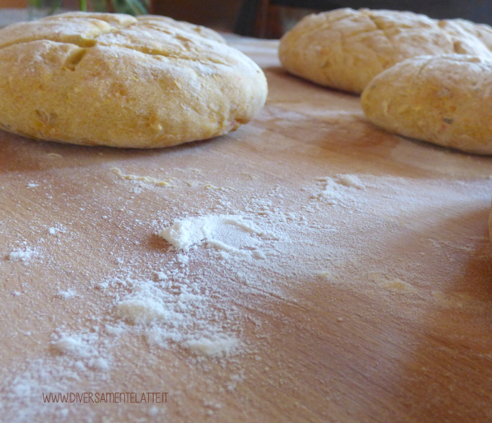 diversamentelatte pane alle carote con pasta madre