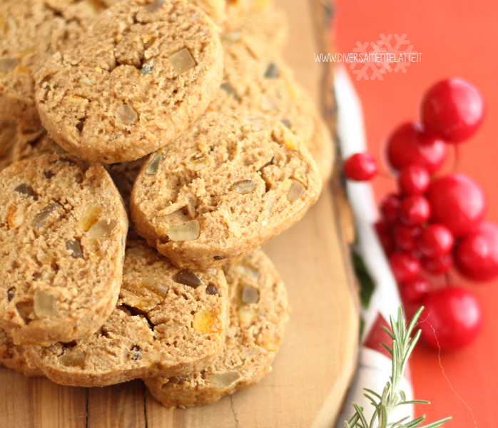 diversamentelatte_biscotti con frutta candita senza burro