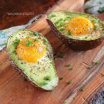 diversamentelatte_avocado al forno con uova