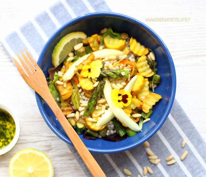 diversamentelatte_insalata sorgo, zucchine e pinoli