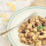 diversamentelatte_orecchiette con pesto di olive taggiasche e cannellini