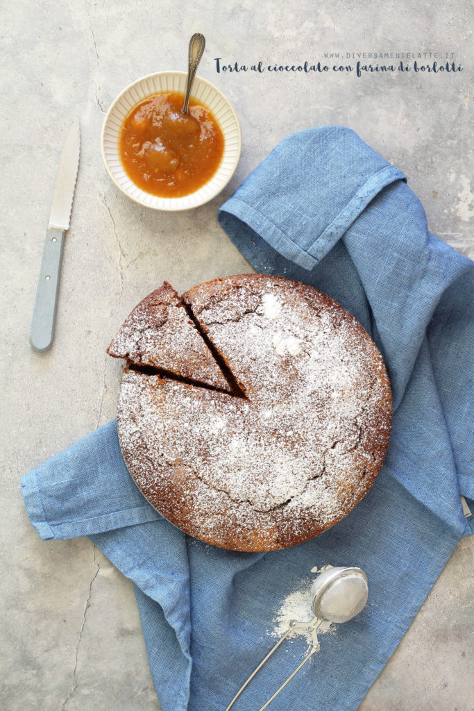 torta al cioccolato con farina di borlotti