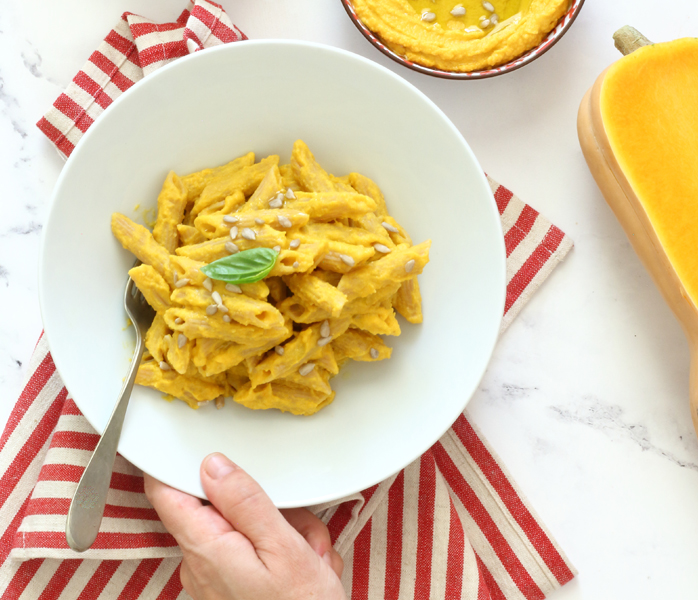 diversamentelatte_penne con hummus zucca e porri