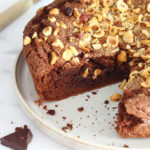 torta al cioccolato e nocciole