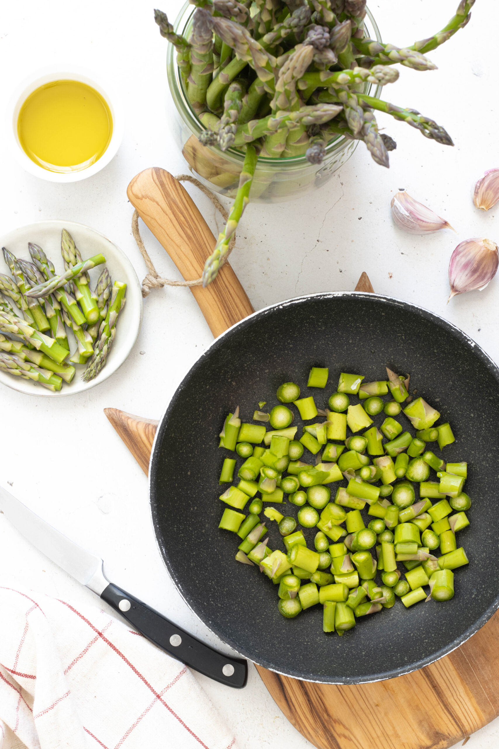 asparagi in padella