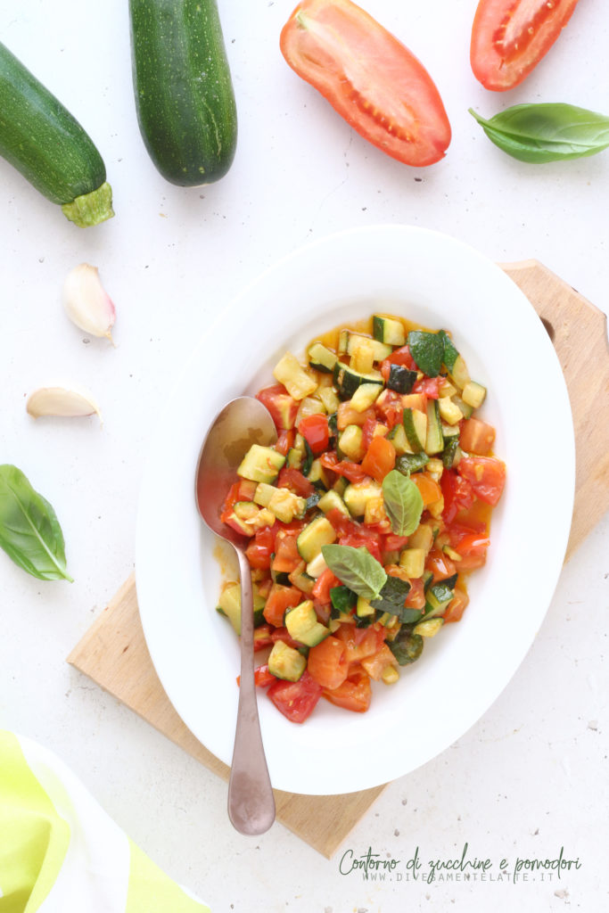 contorno di zucchine e pomodori