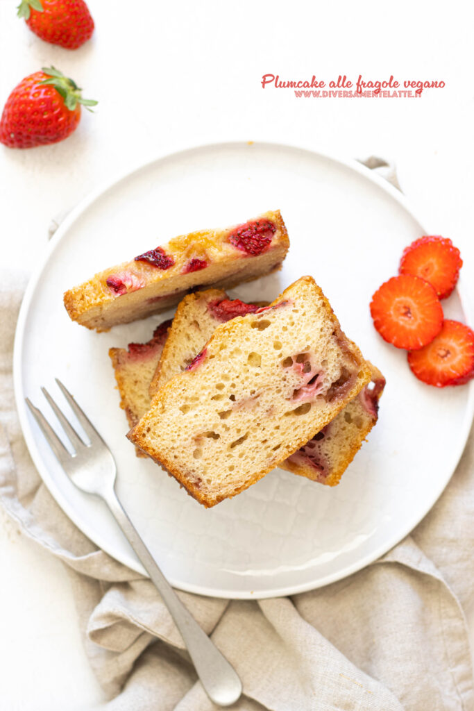 plumcake alle fragole vegano